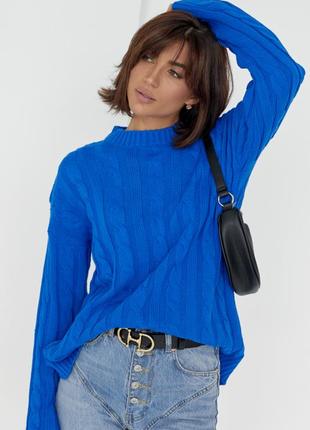 Подовжений в'язаний джемпер з косичками колір:синій