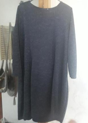 Платье осень - весна. фасон колокольчиком. перед чуть короче.замеры по запросу.