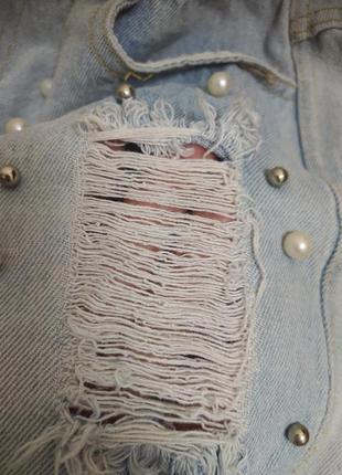 Декоровані жіночі джинсові шорти висока посадка короткі блакитні рвані з потертостями та бусинками перлинами7 фото
