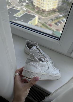 Кроссовки белые reebok8 фото