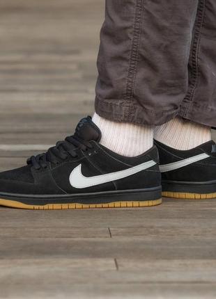 Мужские кроссовки найк, nike sb dunk low black, кроссовки найс мужские, кроссовки самые мужественные чёрные, кроссовки черные