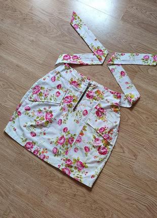 Новая летняя юбка мини в цветочки3 фото