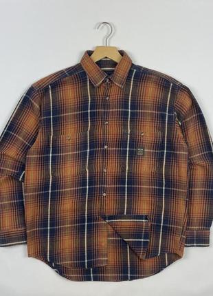 Плотна чоловіча фланелева сорочка в клітину peak performance outdoor plaid flannel shirt
