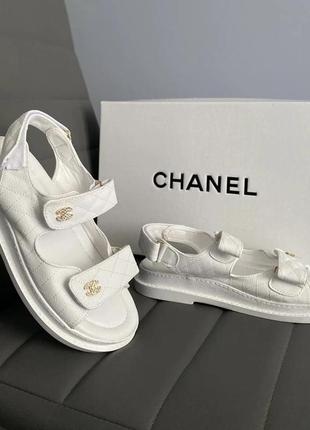 Босоніжки жіночі chanel sandals white 38
