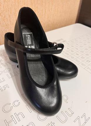 Танцовочная обувь, туфли для степа. 31 размер (20 см)