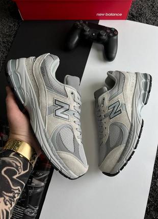 Чоловічі світло сірі кросівки под бренд new balance 2002 r 🆕 нью баланс 2002 r