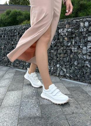 Стильні білі кросівки жіночі на заліпках,демі,на липучках,весняні-осінні,шкіра+замша,жіноче взуття10 фото