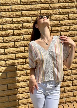 Кофточка легкая в полоску с кружевом stradivarius