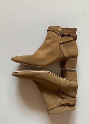 Черевики mng