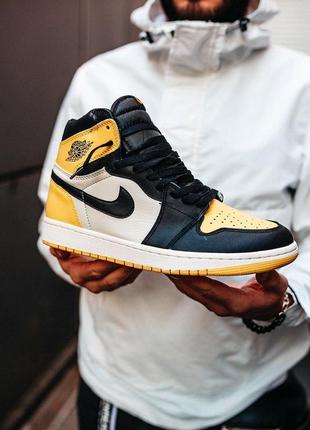 Кросівки nike air jordan 1 "yellow black"