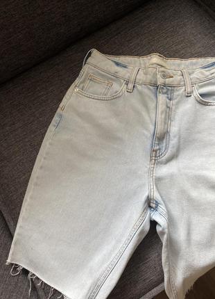 Стильні джинсові шорти бермуди