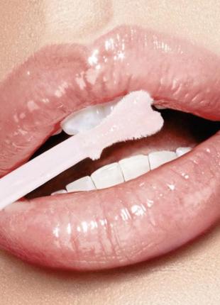 Charlotte tilbury collagen lip bath/блеск для губ с коллагеном/блест-плампер7 фото