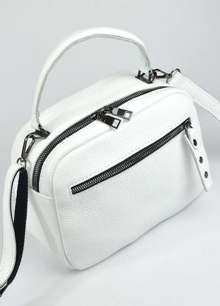 Белая женская маленькая сумка из натуральной кожи, молодежная кожаная мини сумочка кросс-боди1 фото