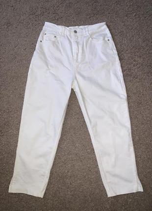 Белые джинсы reserved