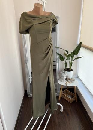 Вечірня сукня