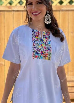 Мексиканская льняная блуза с ручной вышивкой. цветочная мексиканская блузка. авторская мексиканская блузка. топ в этническом стиле.2 фото