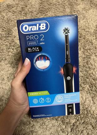 Ціну знижено!!!braun oral b електрична щітка , іригатор oral - b smart2 фото