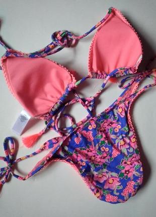 70с-д, 75в-с классный цветочный купальник бикини с кисточками, треугольные чашки на в-с2 фото