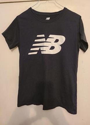 Футболка new balance.