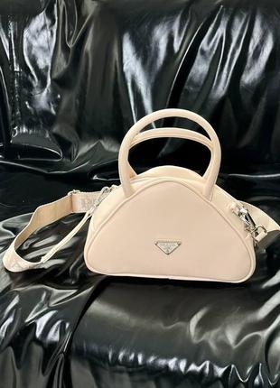 Женский сумка из эко-кожи prada / прада на плечо сумочка женская кожаная стильная брендовая9 фото