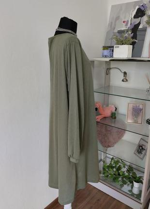 Стильна батальна сукня трапеція v подібний виріз3 фото