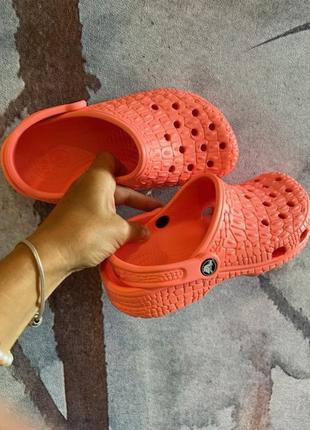 Сабо крокс crocs classic crocskin clog,37, 397 фото