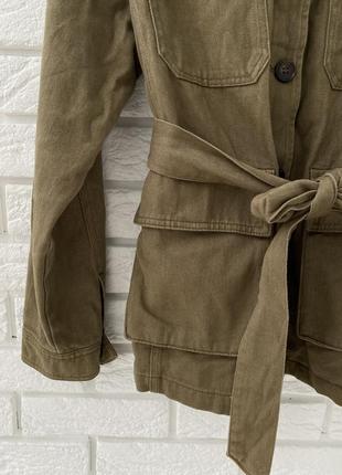Удлиненный пиджак под пояс цвета хаки primal2 фото