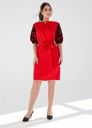 Плаття червоне з ажурними рукавами plus size | 705801 фото