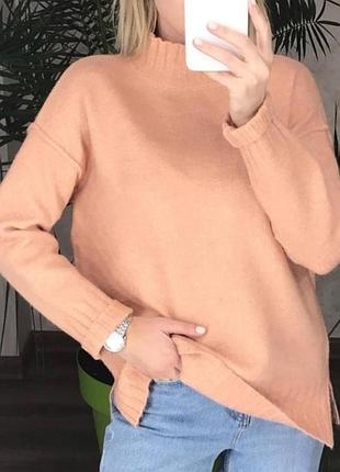 Об'ємний светр primark