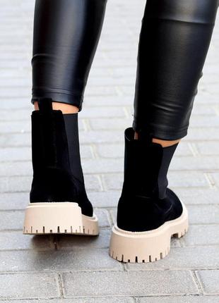 Замшевые черные женские ботинки на флисе,демисезон на резинке 36,37,38,39,404 фото