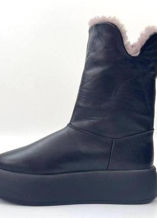 Угги женские ботинки луноходы трубы кожаные черные зимняя теплая обувь на меху cosmo shoes freedom leather2 фото