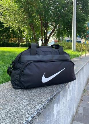 Сумка чорна спортивна, дорожня, для тренувань, подорожей nike найк10 фото