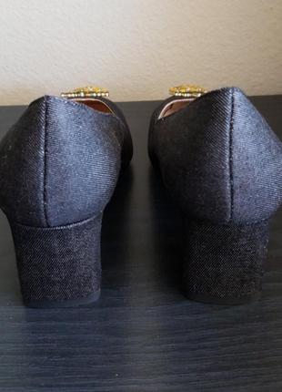 Прекрасні зручні нові туфлі з деніму з ананасом zara6 фото