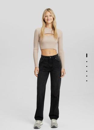 Джинси прямі bershka