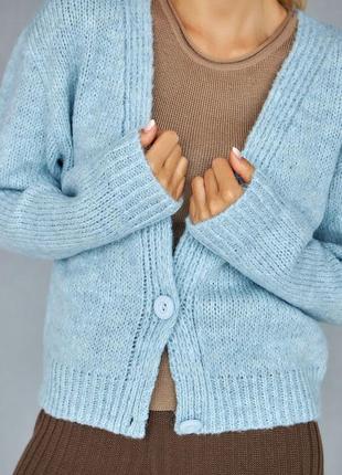 Кардиган женский короткий теплая кофта на пуговицах укороченный пушистый кардиган модная мохеровая кофта5 фото