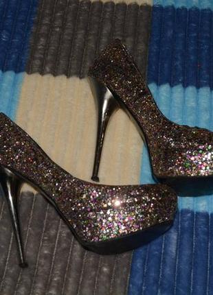 Шикарные туфли