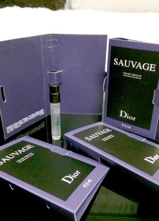 Christian dior sauvage💥оригінал мініатюра пробник 2 мл spray mini книжка6 фото