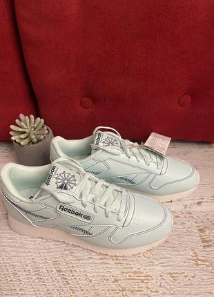 Фирменные кроссовки reebok 38р.3 фото