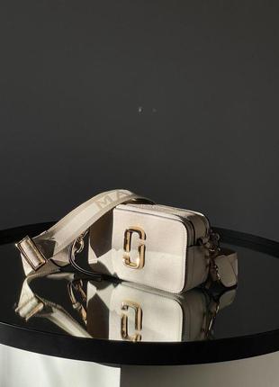 Женская сумка через плечо marc jacobs the snapshot beige/gold марк джейкобс кросс - боди3 фото