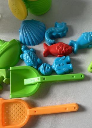 Два набора игрушек для песочницы 9