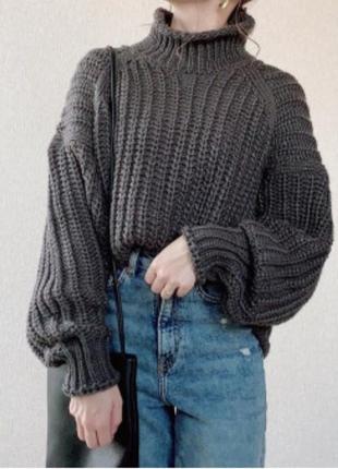 Кроп свитер крупной вязки 898181 фото