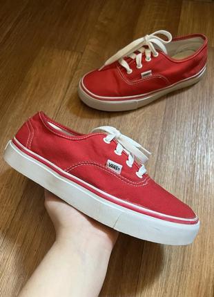 Жіночі кеди vans