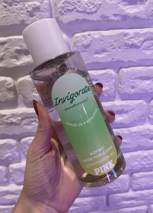 Invigorate - спрей для тела pink victoria’s secret