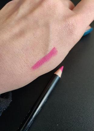 Олівець для губ шані matte lip liner - berry jelly