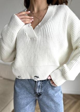 Вкорочений светр з потертостями