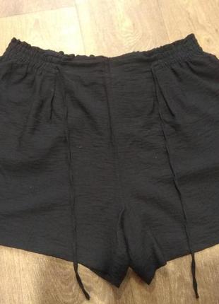 Льняные шорты  с карманами new look