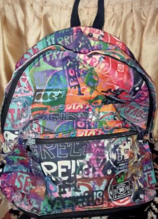 Портфель,рюкзак,сумка