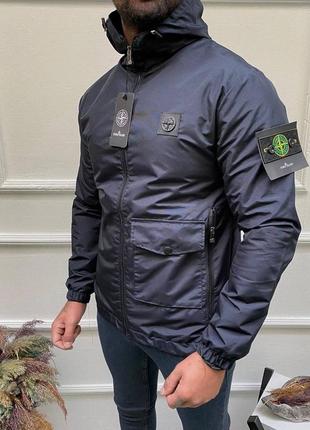 Мужская темно-синяя куртка ветровка stone island с капюшоном темно-синя чоловіча вітровка куртка stone island