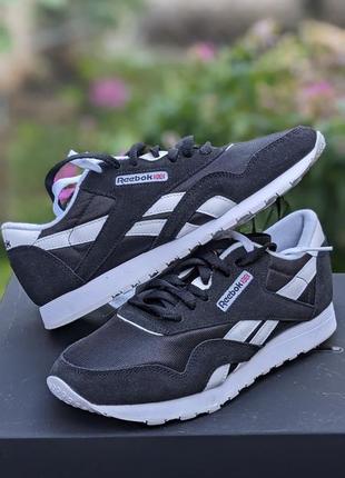 Женские кроссовки reebok classic nylon black white