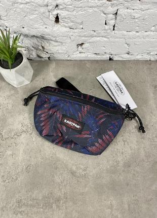 Бананка eastpak